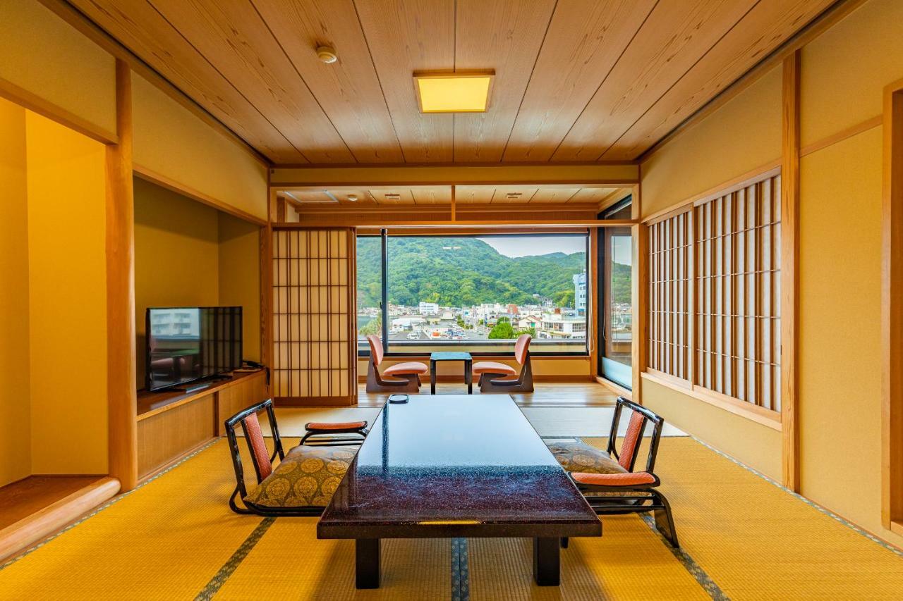Izu Mitohama Shotokan Numazu Luaran gambar
