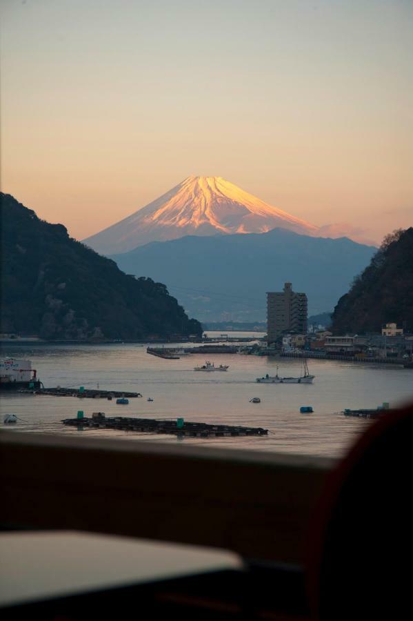 Izu Mitohama Shotokan Numazu Luaran gambar
